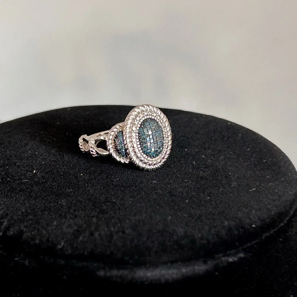 Designer Blue Diamond pave setting, 925 Silver Ring, Designer Joseph Schmid - Picture 3 of 5